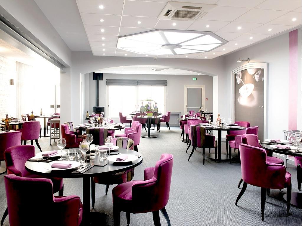 Logis Hotel De France Restaurant Le Lucullus Монморийо Екстериор снимка
