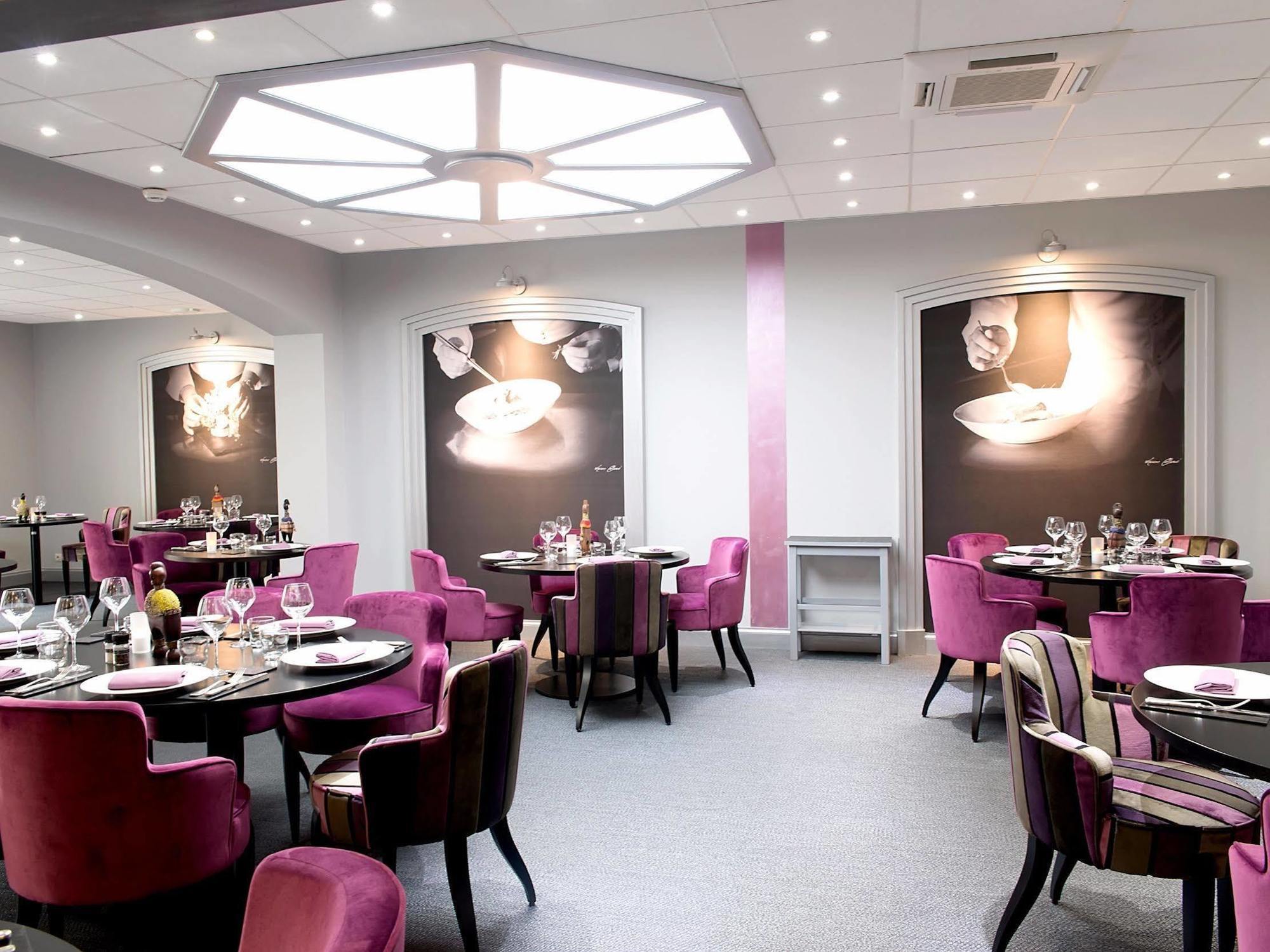 Logis Hotel De France Restaurant Le Lucullus Монморийо Екстериор снимка